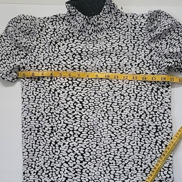 Zara High Neck short Sleeve Crop Top Size S - Picture 7 of 9